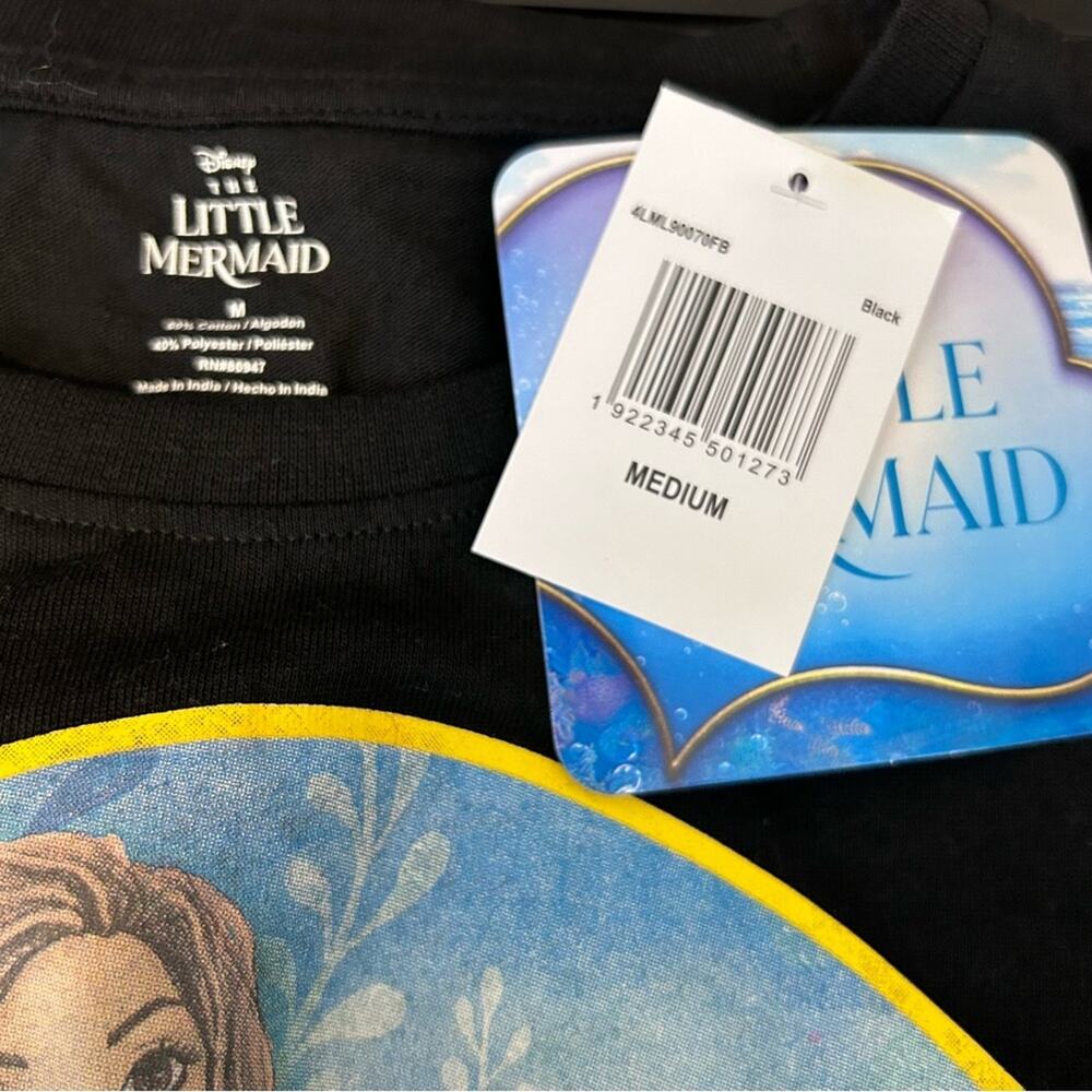 Disney NWT‎ The Little Mermaid T-Shirt Black Graphic Tee Ariel Medium - Picture 4 of 4